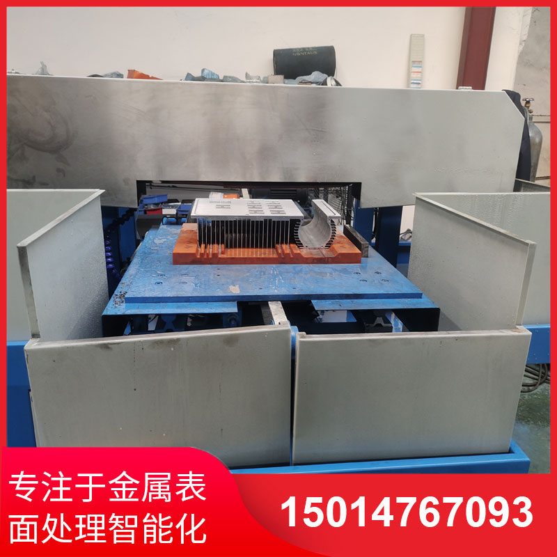 鋁材(cai)直紋(wen)拉(la)絲機廠(chang)傢
