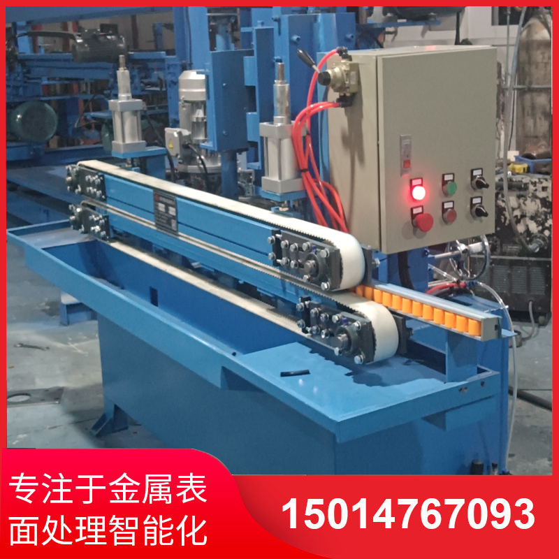 自(zi)動側(ce)麵砂光(guang)機(ji)供(gong)應